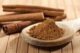 Neem Cinnamon's face pack is an anti-inflammatory and anti-bacterial face pack/mask made from extracts of herbs. It helps to clear the skin of dark spots, pimples, boils, and blemishes. 